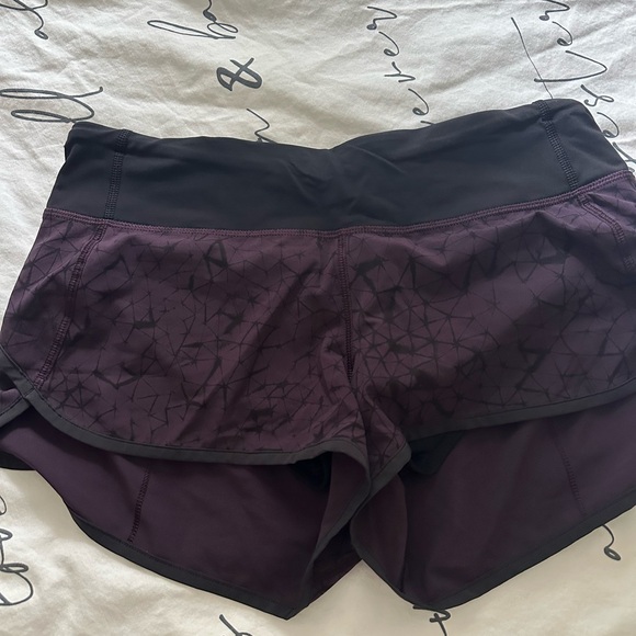 Lululemon Run: Speed Short 6 Star Crushed Black Cherry Black - Picture 6 of 9